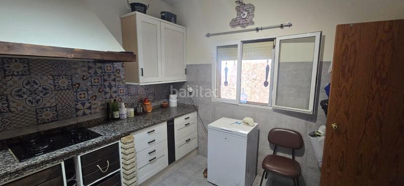 Foto 92921424-4e75-4239-a12d-92b3d7c3d5f2. Casa a schiera con parcheggio in Espartinas pueblo Espartinas