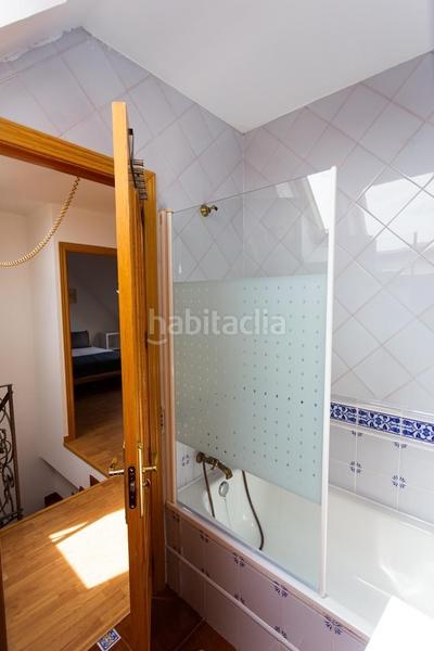 Foto 09f17450-023e-4fc5-a5c8-fa589e2567cf. Zweistöckige wohnung in Valdeacederas Madrid