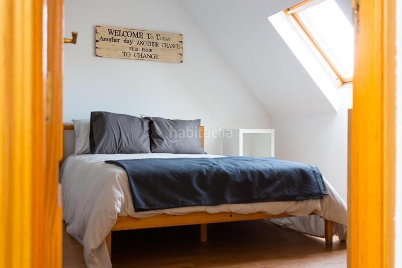 Foto a9c0ea79-c804-48bf-a92e-99da95a24d78. Zweistöckige wohnung in Valdeacederas Madrid