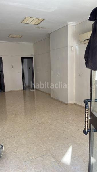 Foto 7a938199-bbcd-443c-a4e9-d5f8dd423530. Locale commerciale in Pino Montano - Consolación Sevilla