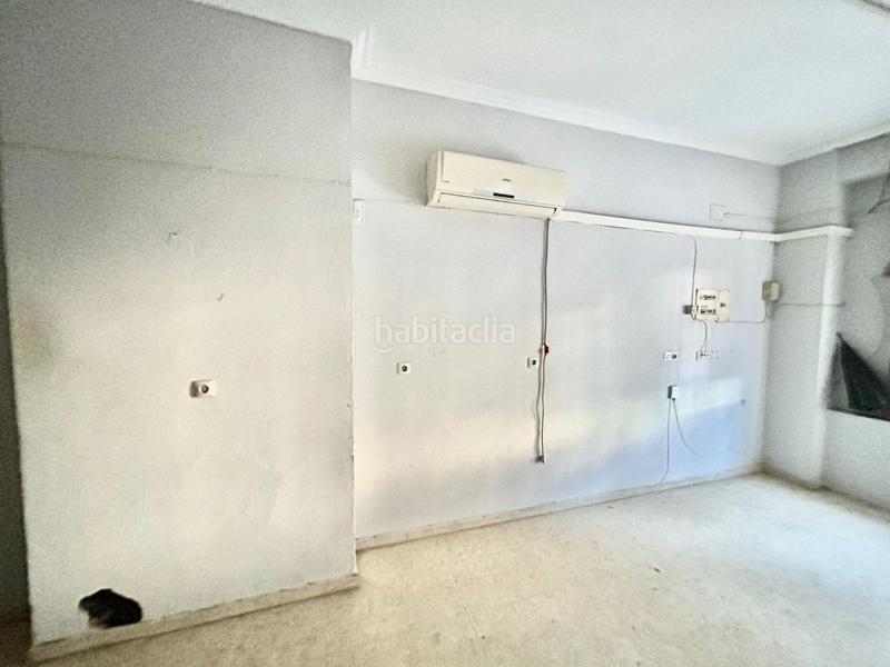 Foto f43a16c8-a852-4372-b2f6-8a7135aee689. Locale commerciale in Pino Montano - Consolación Sevilla