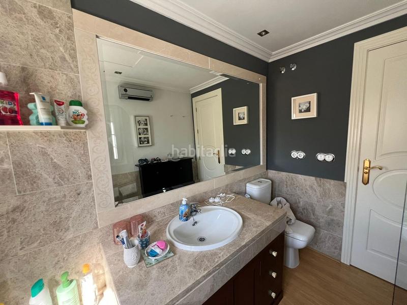 Foto 7c148414-d2d0-4dee-8328-18e9195df4b6. Chalet con parcheggio piscina in Olivar de Quintos Montequinto