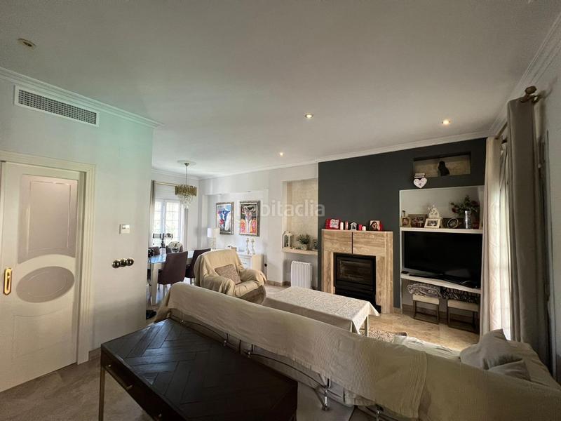 Foto dd184de7-05eb-4446-ae0a-c515e13a011a. Chalet con parcheggio piscina in Olivar de Quintos Montequinto