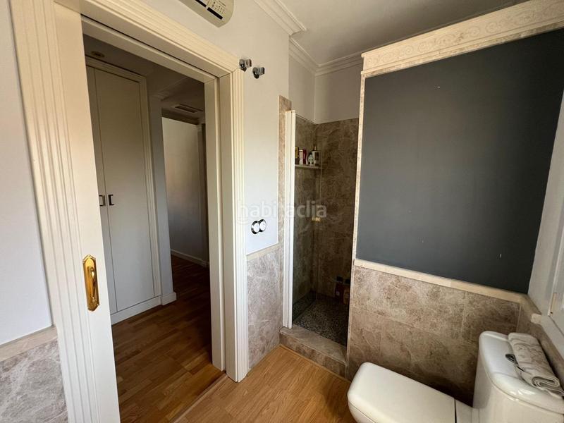 Foto e00d4af8-25ed-4c55-ad8e-e2eddccf005b. Chalet con parcheggio piscina in Olivar de Quintos Montequinto