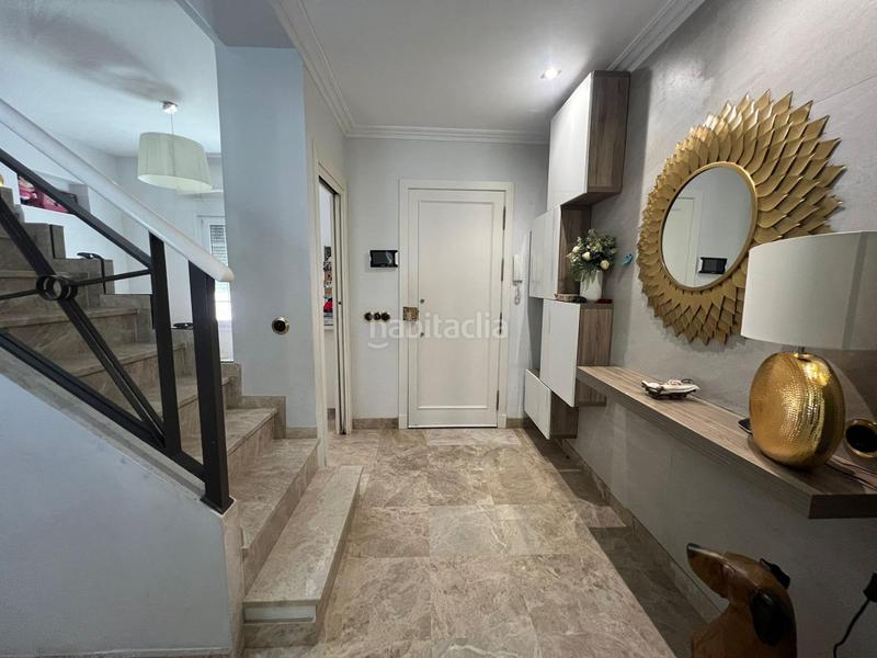 Foto f499aff1-a807-4d7d-beed-954ed8997ea1. Chalet con parcheggio piscina in Olivar de Quintos Montequinto