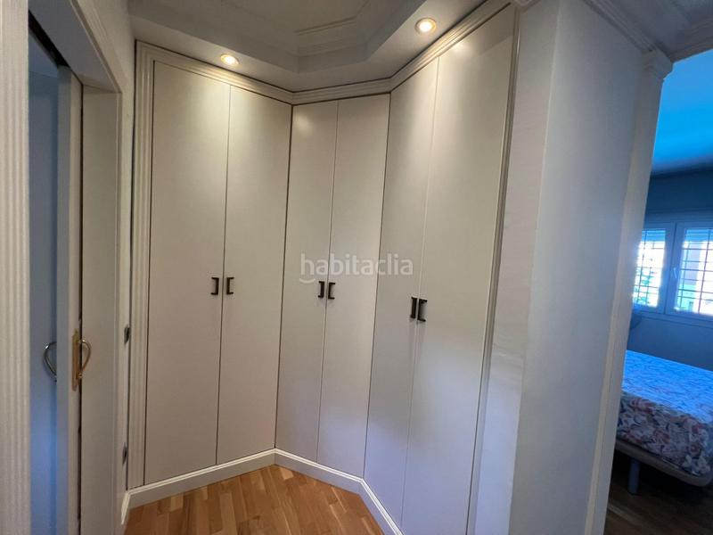 Foto f77f9cee-bca0-4c08-98b0-e2f3bdaa6dfa. Chalet con parcheggio piscina in Olivar de Quintos Montequinto