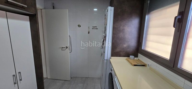 Foto dbe894b2-496a-4e69-9a6b-67c7f6bee14f. Pis a Centro - Barriada Mallorca Camas