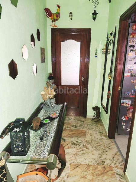 Foto 102f39af-0bc4-45f5-abaa-d7aa04cb1567. Appartamento con parcheggio in colores - entreparques Sevilla