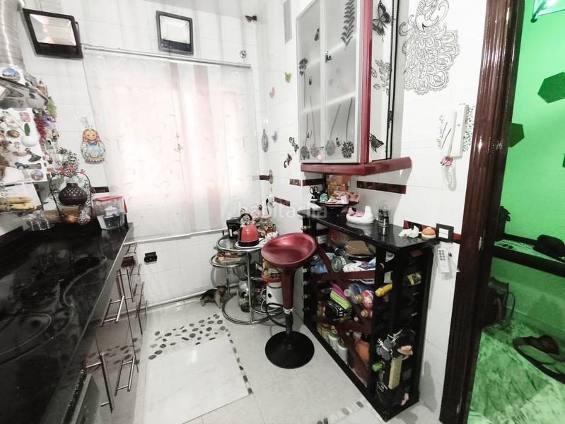 Foto d7033178-8e71-47c7-a758-c2e92c14f849. Appartamento con parcheggio in colores - entreparques Sevilla