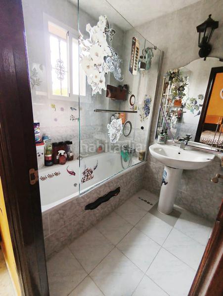 Foto a0cd11f5-e1e1-4b05-8834-a29f4562cfab. Appartement avec parking dans colores - entreparques Sevilla