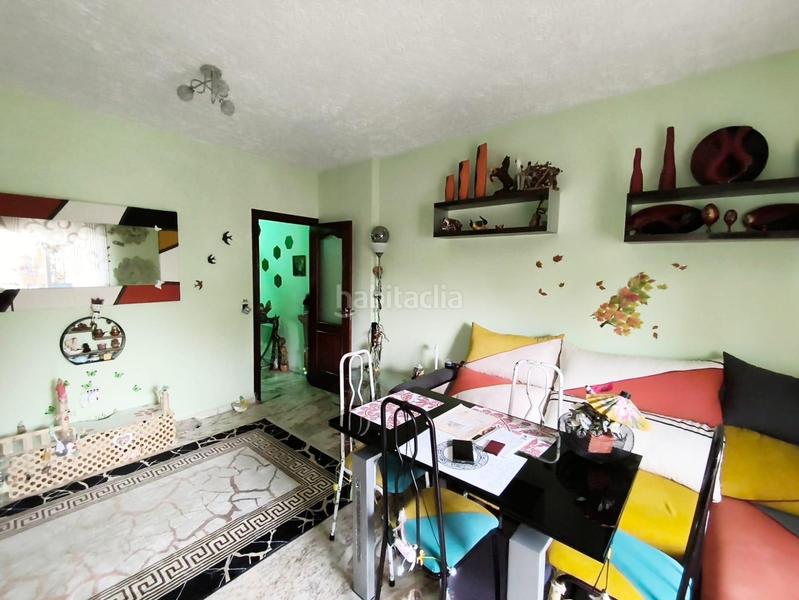 Foto bdd59782-0153-4220-a865-5a7f985261ea. Pis amb aparcament a colores - entreparques Sevilla