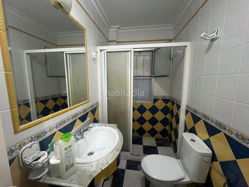 Foto 65c844d7-25a7-4cc8-a7ba-878f1c0c77c4. Towny house with parking in Salesianos Utrera