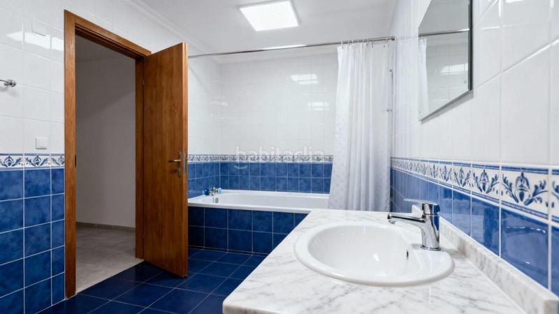 Foto 987c276e-a403-4ff8-8574-3e040e731141. Etagenwohnung mit parking pool in Las Tablas Madrid