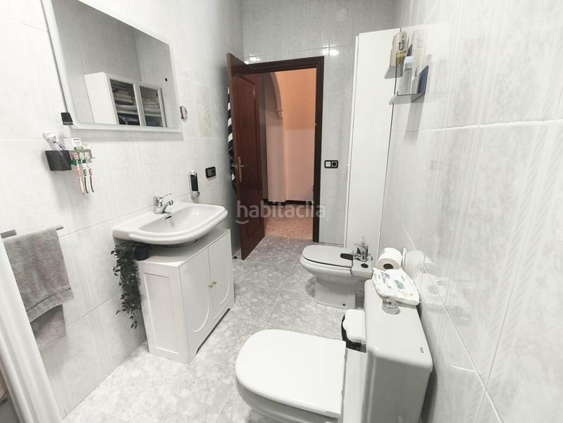 Foto 16d0ce83-fa7d-4a0f-95da-346045d6a932. Piso en Palmete Sevilla