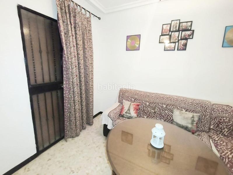 Foto a96b4f67-7973-457c-ab55-bedb04cedcda. Piso en Palmete Sevilla