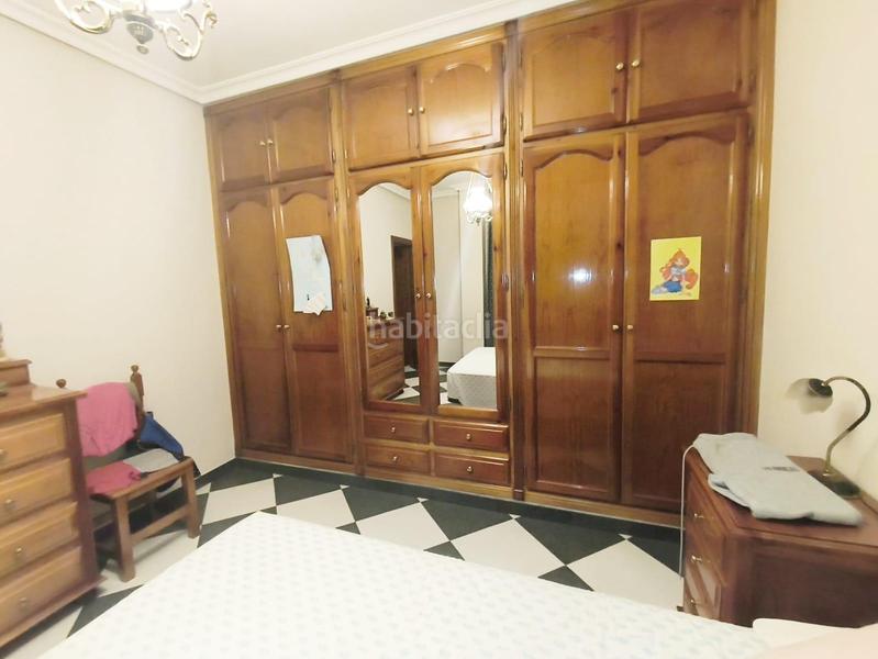 Foto b65401db-6ed7-4b40-b9c9-978bf1382890. Pis a Palmete Sevilla