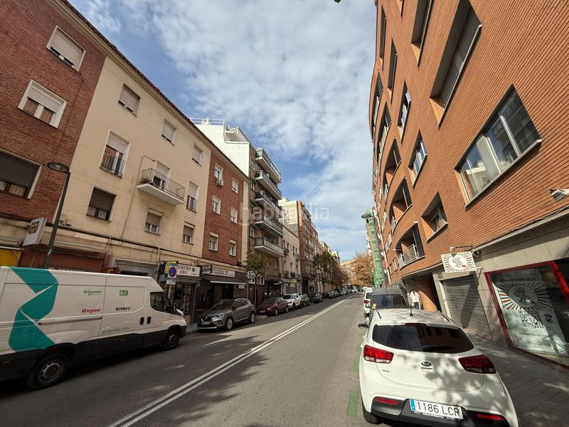 Foto f5d99878-379c-4846-aa01-aef2a2ec09d6. Piso en Guindalera Madrid