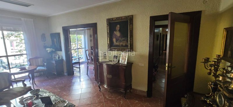 Foto a7503bc2-e880-4301-a519-2638b9ce6199. Piso en San Bernardo Sevilla