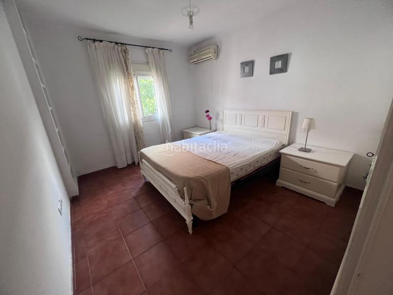 Foto a70ffa0f-1675-4d98-8366-33a8db59818c. Maison jumelée dans Vista Azul - Consolación Dos Hermanas