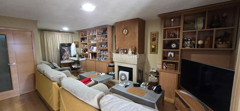 Foto 5b538dfb-edd8-4a85-9f60-8acf9d75fd3c. Casa a schiera in colores - entreparques Sevilla