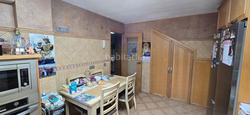 Foto 68600cf5-49a7-4f39-99ea-72eb2c569c00. Casa a schiera in colores - entreparques Sevilla