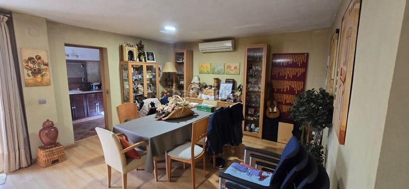 Foto b7cc670a-ea86-4e9c-9181-5ad54913a8a1. Casa a schiera in colores - entreparques Sevilla