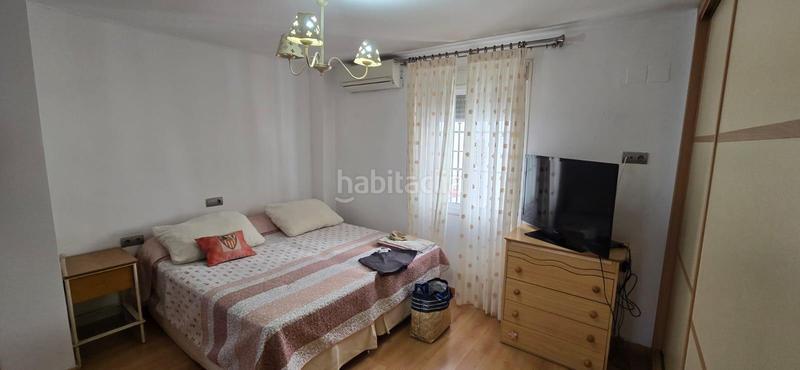 Foto c051080f-288c-433d-987e-ab69f66f5b61. Casa a schiera in colores - entreparques Sevilla