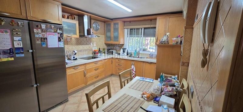 Foto eaadecd8-af44-4c27-a7d4-074f02157b1c. Casa a schiera in colores - entreparques Sevilla