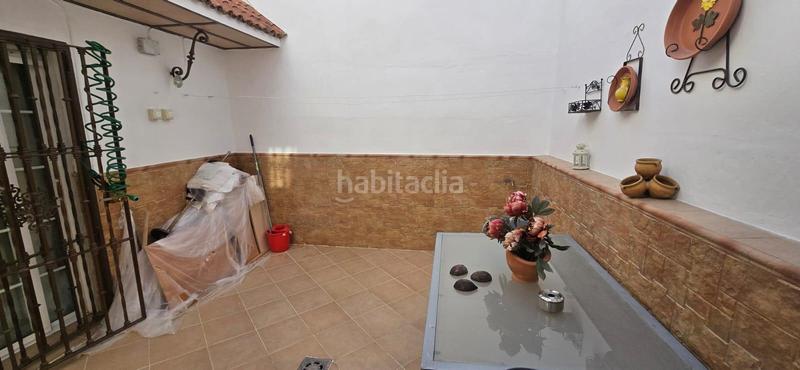 Foto f72532af-3efb-48f9-9fb3-d3bfd8dd1df1. Casa a schiera in colores - entreparques Sevilla