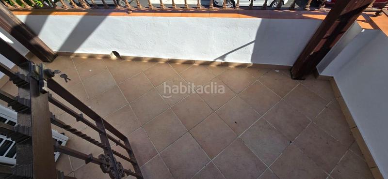 Foto 6f550b7e-047c-416f-8602-65f2f0a8e71f. Casa adosada en colores - entreparques Sevilla