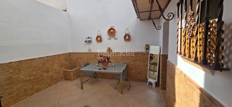 Foto 7fd1607b-37b8-499f-8c4a-5c70cde253c9. Casa adosada en colores - entreparques Sevilla