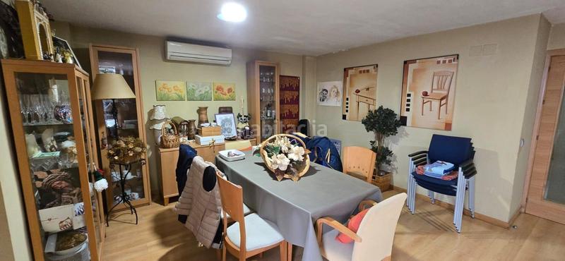 Foto 18c53280-22a6-42a8-8f3f-62c80ac4794b. Casa adossada a colores - entreparques Sevilla