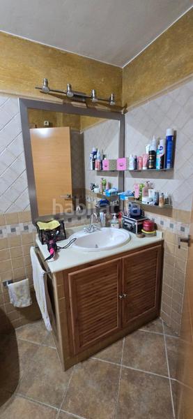 Foto 388fdad3-9864-41ca-b005-0baf9c421045. Casa adossada a colores - entreparques Sevilla