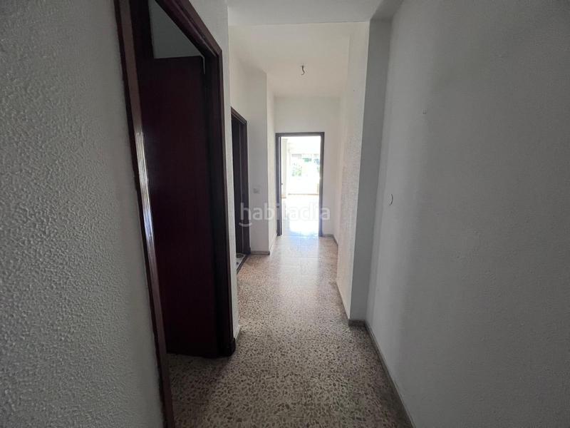 Foto 7e268090-ab21-4c6f-8af9-8537e2a338fa. Appartamento con parcheggio in sector sur - la palmera - reina mercedes Sevilla