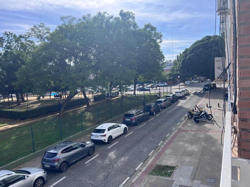 Foto f78e313b-521c-4299-8d1c-584c275641d2. Appartamento con parcheggio in sector sur - la palmera - reina mercedes Sevilla