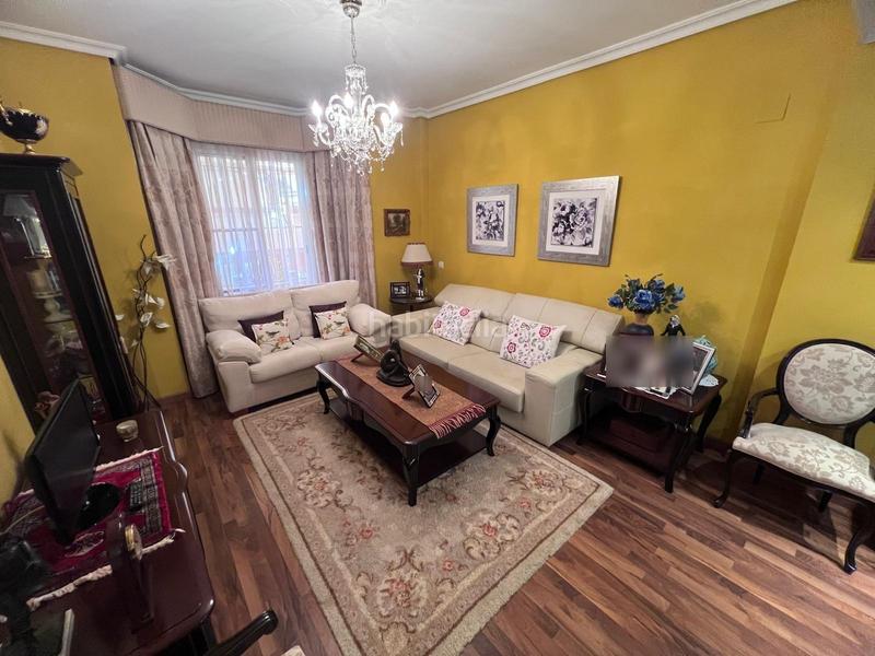 Foto eb59abec-7673-4d0b-b44f-c0291c1bc820. Casa bifamiliare con parcheggio in El Arenal - La Pólvora Dos Hermanas