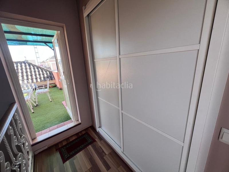 Foto f742c430-d687-45b0-907c-365f5818e271. Maison jumelée avec parking dans El Arenal - La Pólvora Dos Hermanas