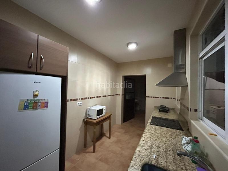 Foto 7dd14376-8182-41e1-85b9-78a0c49309c2. Casa adossada amb aparcament a Centro - Doña Mercedes Dos Hermanas