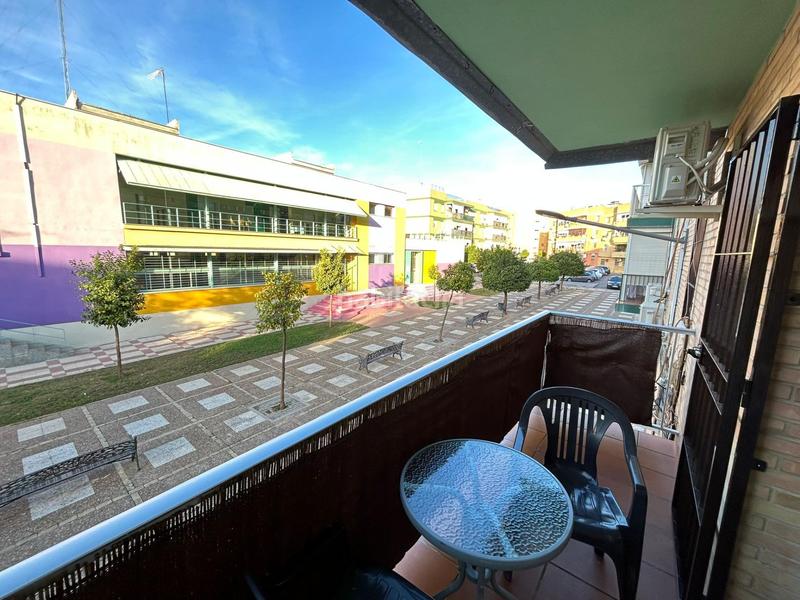 Foto 5d5648ff-686f-473e-9e17-6c430bd00c90. Piso en La Paz Alcalá de Guadaira