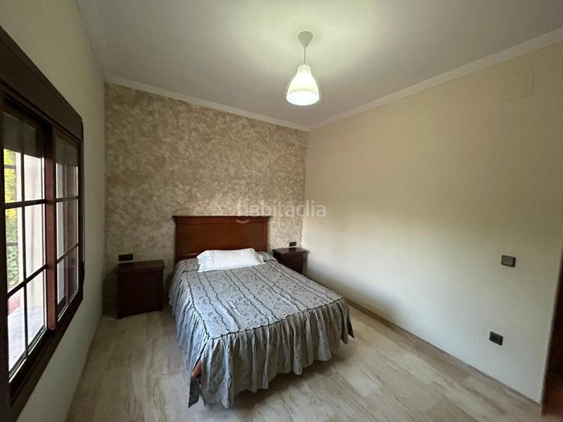 Foto 56cc6ac2-d6aa-4c01-99bf-94b94cceb9b8. Chalet with parking pool in La Paz Alcalá de Guadaira