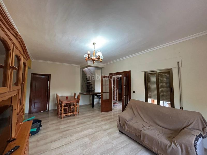 Foto 29a13381-e0ed-42ab-834e-b3227821e1b1. Chalet avec parking piscine dans La Paz Alcalá de Guadaira