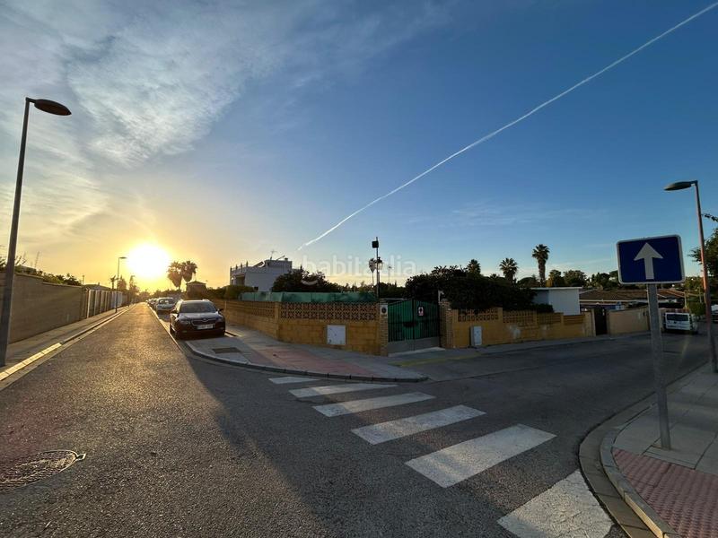 Foto fbfc702d-ee81-49bb-a225-1bd07381198a. Chalet avec parking piscine dans La Paz Alcalá de Guadaira