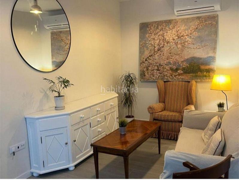 Foto a22a760f-7e58-4e7f-bf47-3195e0cda38a. Piso en Barrio del Nervión Sevilla