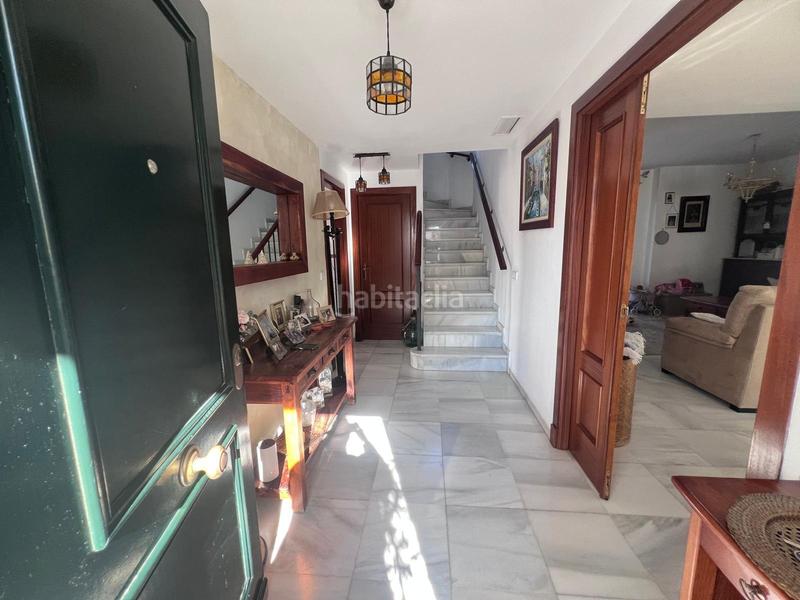 Foto 0244e9d2-c109-4768-a214-00dfbfa0d243. Chalet mit parking pool in Olivar de Quintos Montequinto