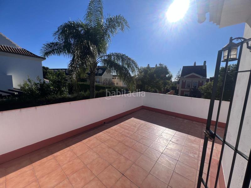 Foto 17425057-cf6f-4ee0-8714-715dbcb766fd. Chalet mit parking pool in Olivar de Quintos Montequinto