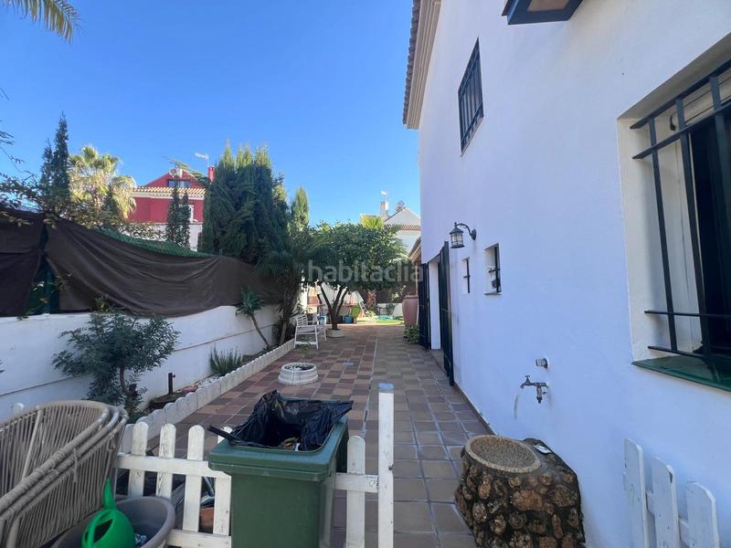 Foto b4110a93-0809-4a89-b879-f416edf7c171. Chalet mit parking pool in Olivar de Quintos Montequinto