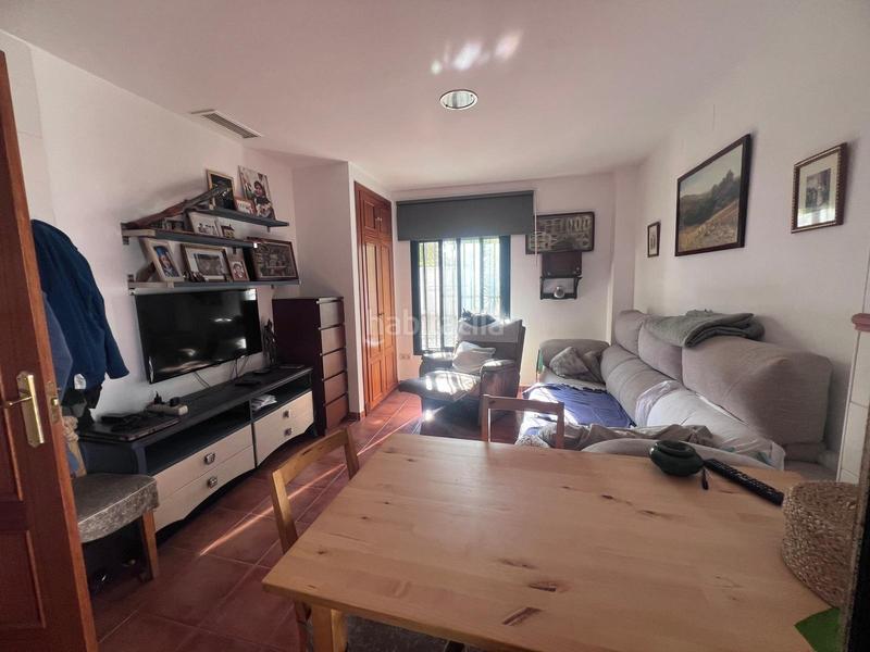 Foto 30655480-ad27-4efc-8789-029634a21fab. Chalet with parking pool in Olivar de Quintos Montequinto