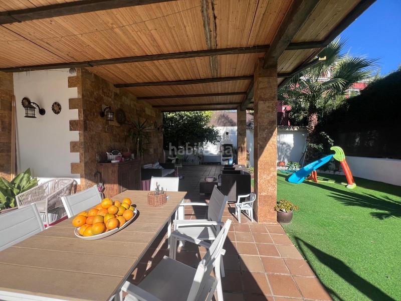 Foto 22eb9bd3-5ca9-440c-83f9-f3bde9f3fa81. Chalet avec parking piscine dans Olivar de Quintos Montequinto