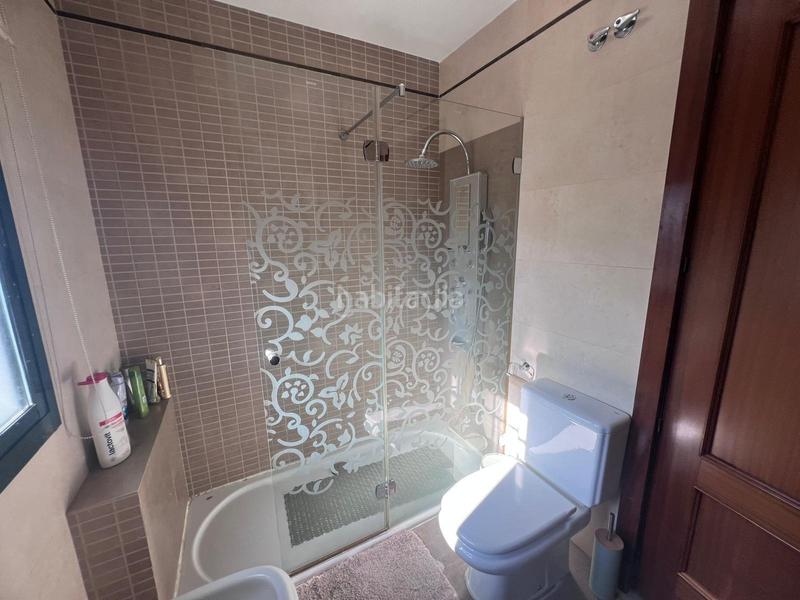 Foto 1dd41b7e-f991-4381-bb6a-e16eab8599eb. Chalet con parcheggio piscina in Olivar de Quintos Montequinto