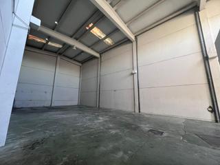 Fabrikhalle in Calle Equidad